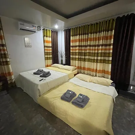 At The Als Place San Nicolas  Room photo
